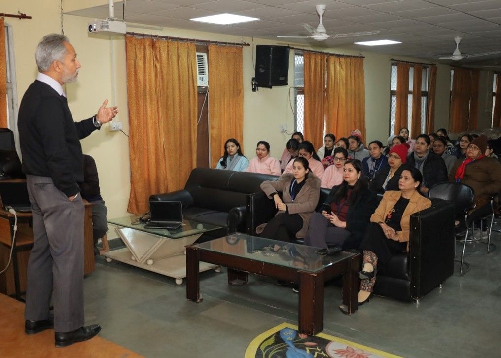 Financially Aware & Empowered India: Women’s Financial Program